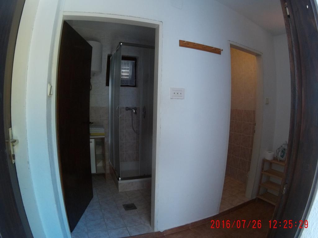 Apartman Luburic Pinezići Εξωτερικό φωτογραφία