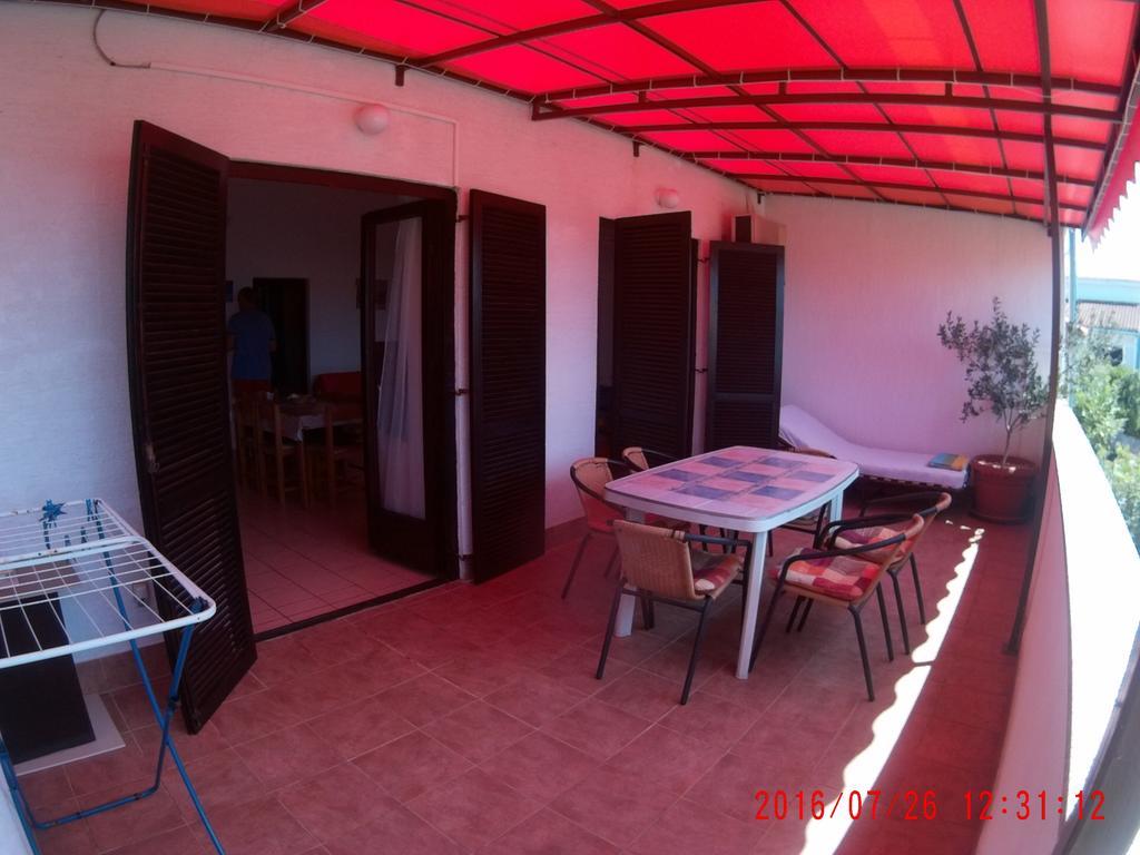 Apartman Luburic Pinezići Εξωτερικό φωτογραφία